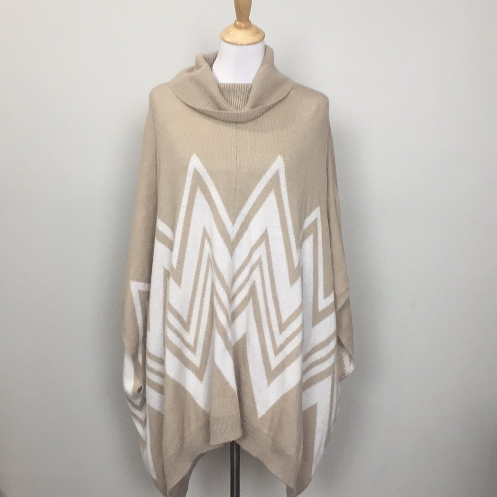 "One Size" Chevron Poncho